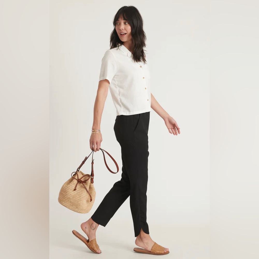 Marine Layer Re-Spun Allison Pant in Black                               X23-15